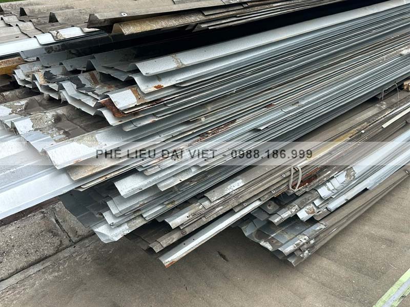 Giá phế liệu phụ thuộc vào những yếu tố nào?
